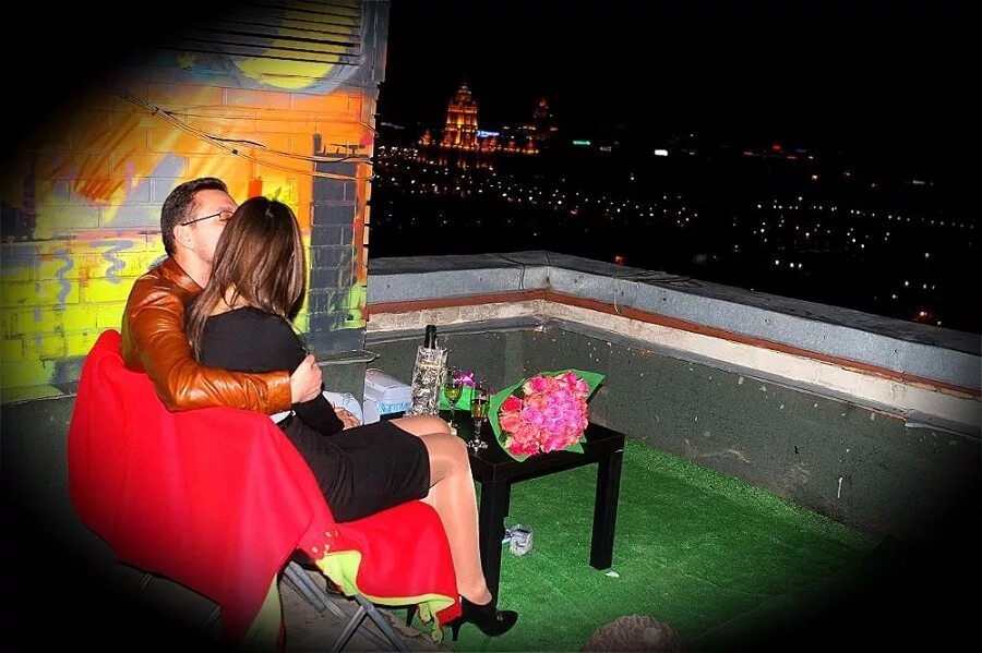 Романтические встречи с девушкой. Фотосессия на крыше. Сходить вечером с девушкой. Свидание на 51 этаже москва сити для двоих. Вечер в москва сити на двоих.