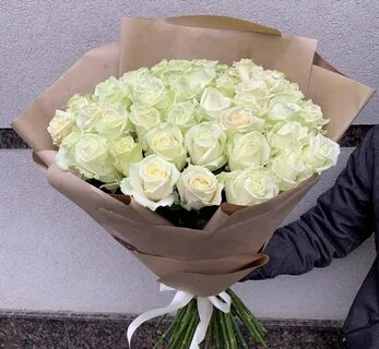 Букет 35 белых роз