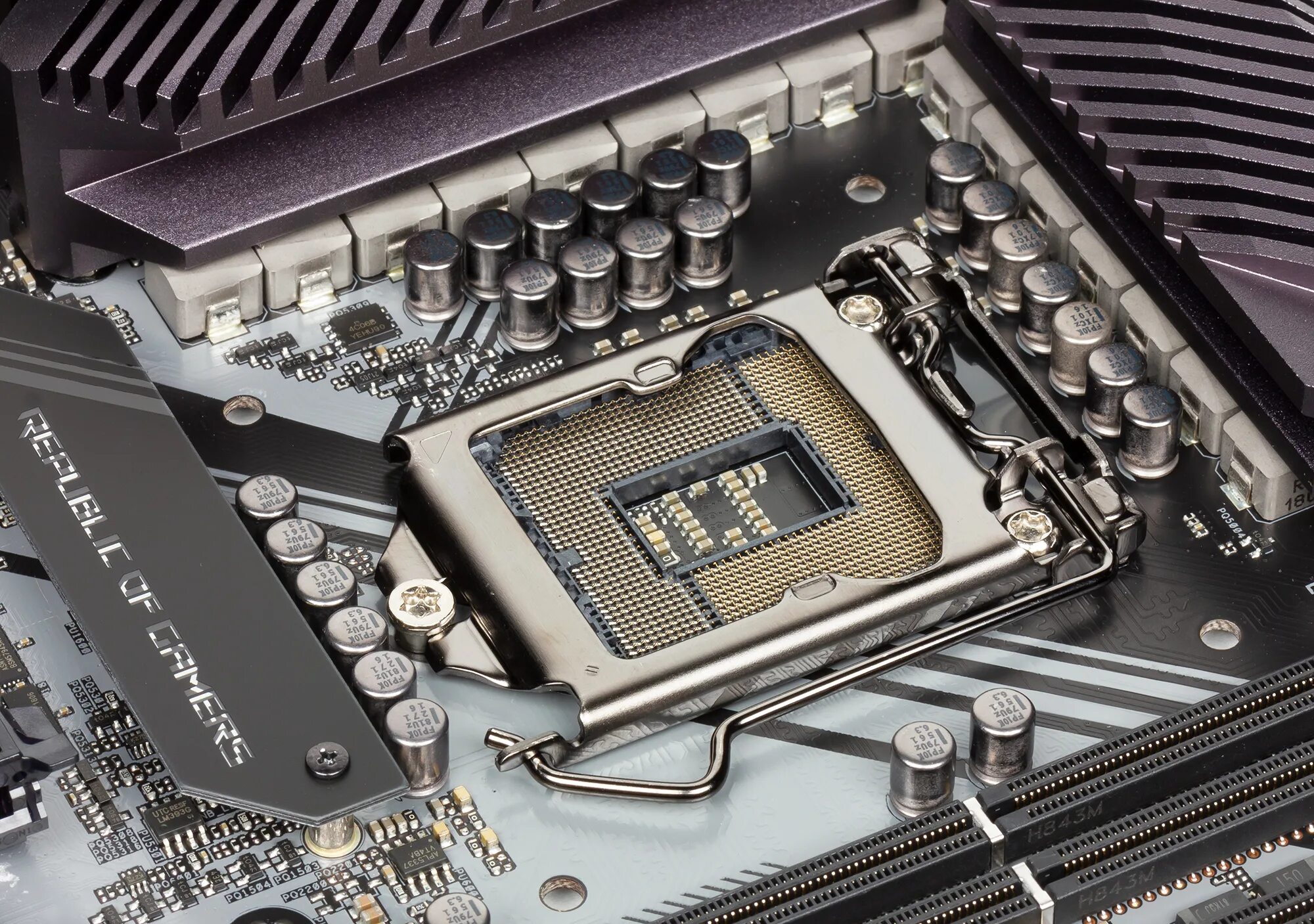 Чипсет h318. Msi eclipse sli ms-7520. Msi x58 platinum sli. Intel z690 чипсет. Чипсеты интел.