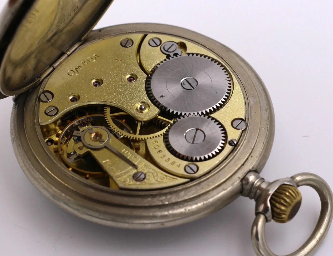 Карманно наручные часы. Карманные часы Omega. Omega 7526348 карманные. Карманные часы швейцарские 1900год Омега. Карманные часы Omega 1900.