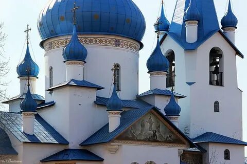 Средний храм