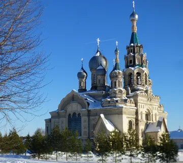 Много церквей