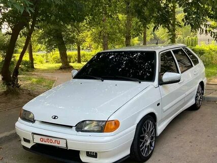 Лиз Херли жалаңаш сағат