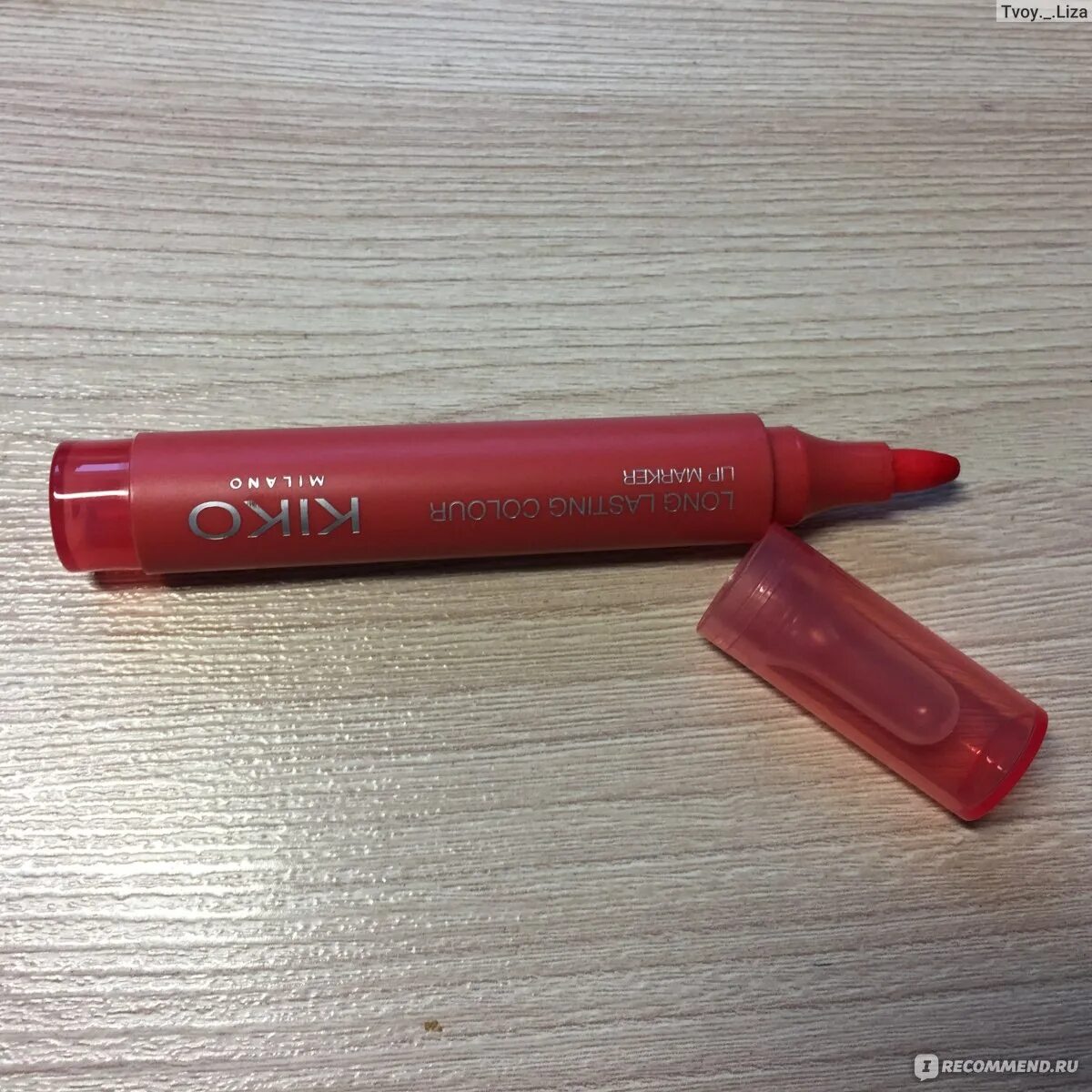 Маркер кико. Kiko milano long lasting colour lip marker. Kiko milano маркер для губ свотчи. Кико милано маркер для губ. Карандаш kiko milano 11.