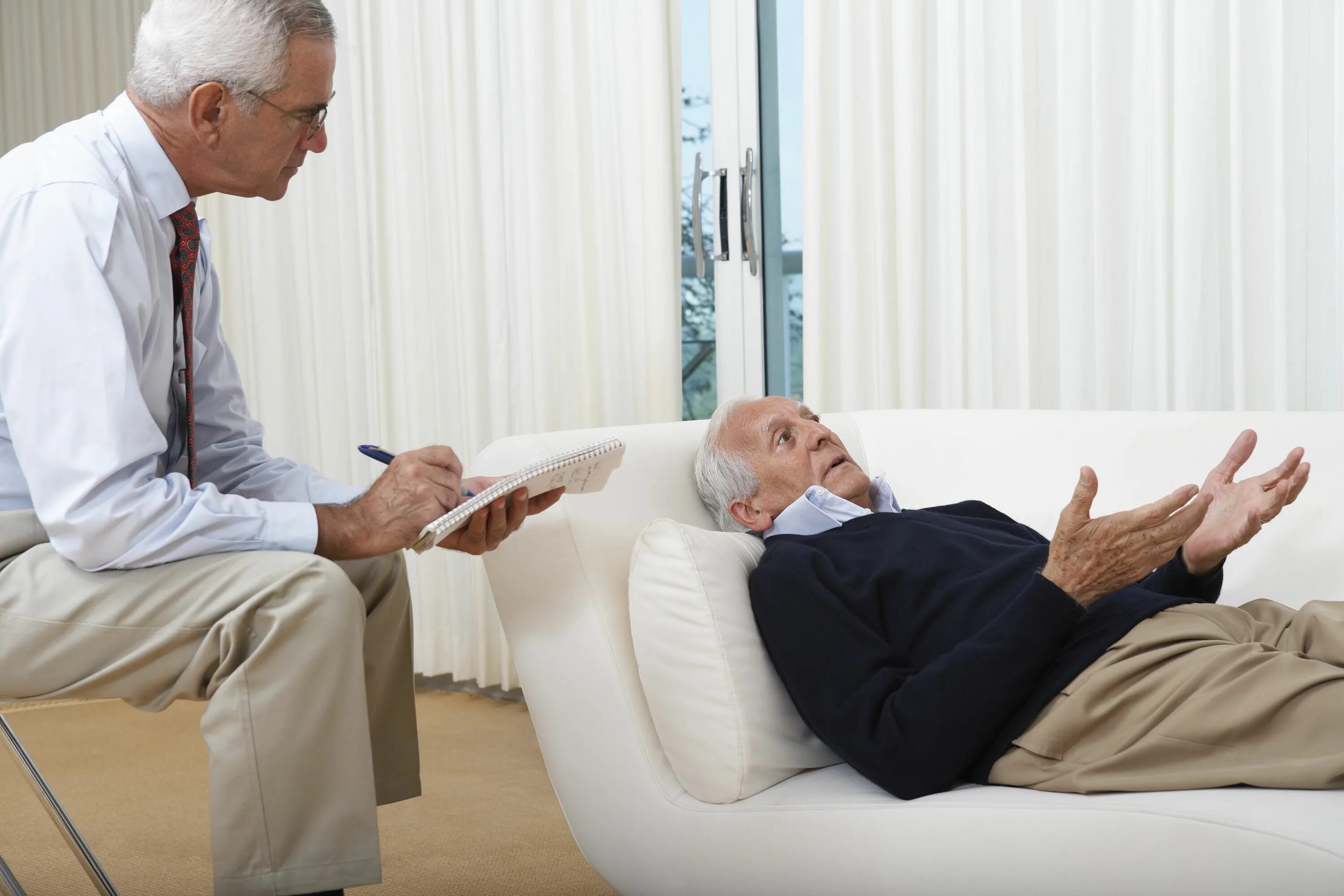 Психотерапия пожилых. Консультирование пожилых. Психолог и пациент. Психолог для пожилых. Новейшие психотерапии