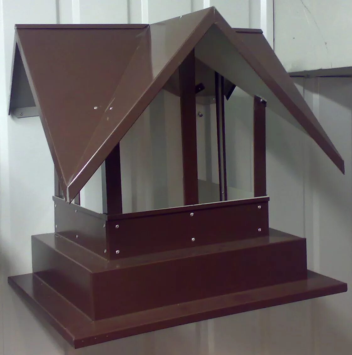 колпак технониколь d110 коричневый. флюгарка 520 520. дымники новороссийск ral 6002. дымник на трубу дымохода 520 на 520. дымник 520х520х0,5оц.