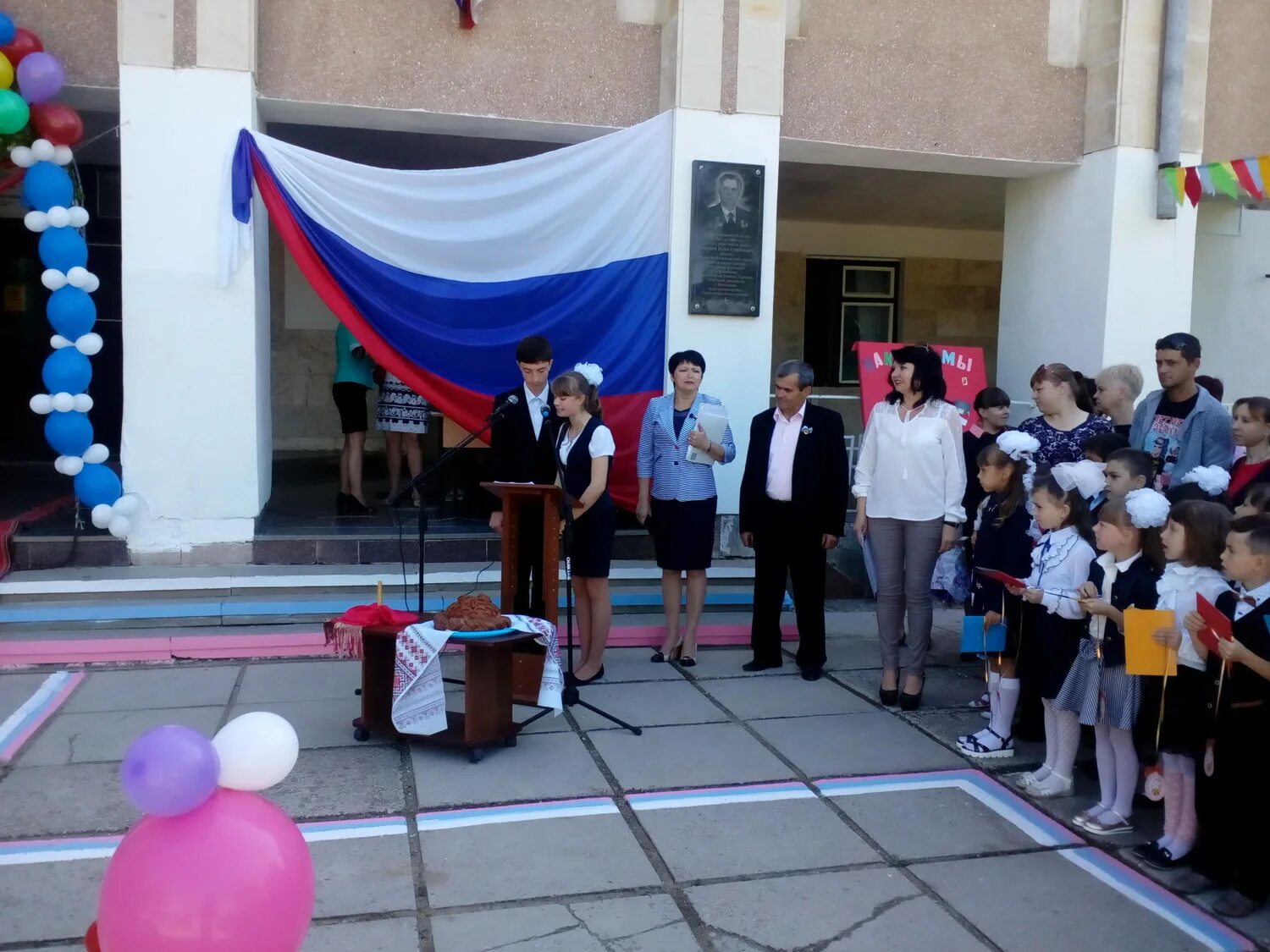 александровка братский район школа. александровская. александровская школа. село александровка оренбургская область александровский район школа. вагайцевская сош.