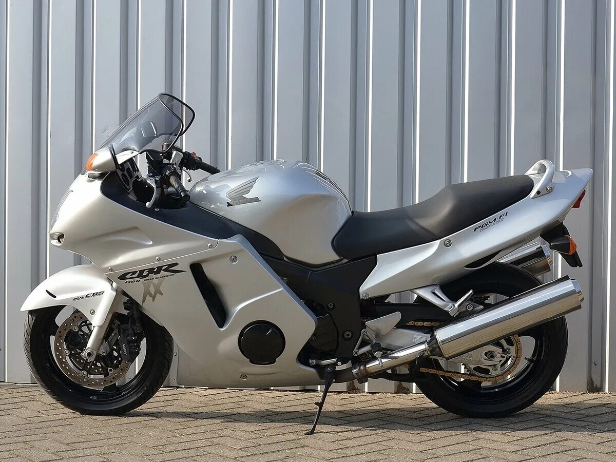 Honda cbr 1100xx