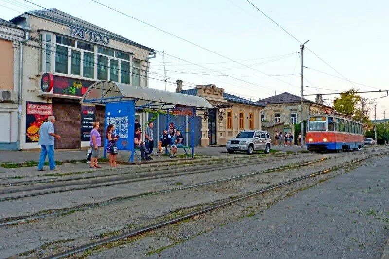 Гедон юг таганрог. Москатова 31 таганрог. Гедон таганрог официальный дилер. Пушкинская набережная таганрог кафе. Таганрог ул чехова 151а.