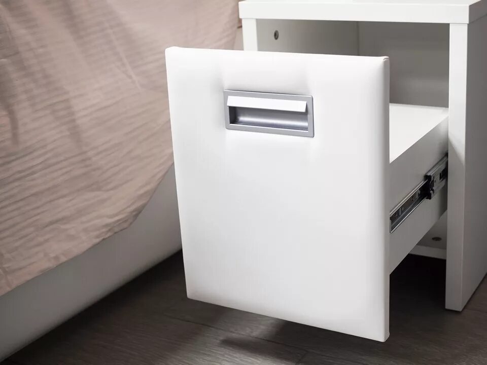 Тумба прикроватная икеа белая. Lf-22 bedside table/прикроватный столик. Тумба прикроватная 35 см ширина. Узкая прикроватная тумбочка. , 42х35х48 см.