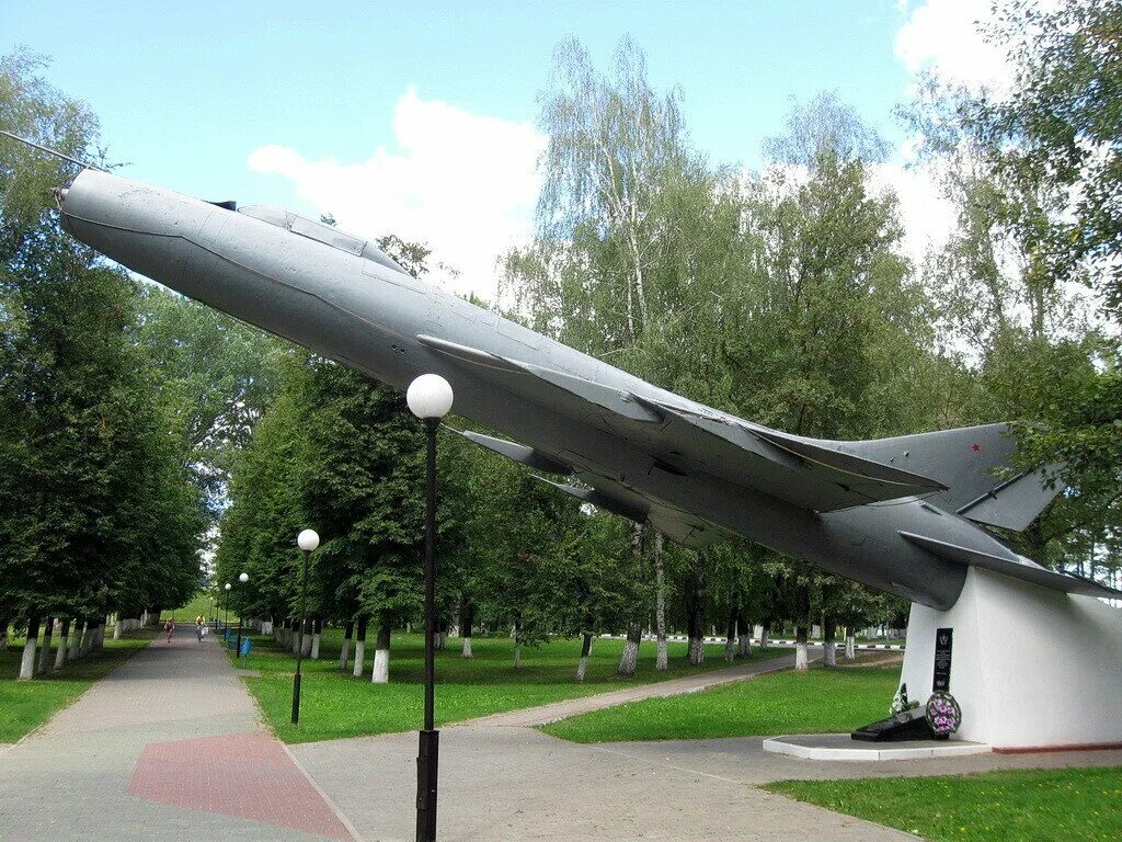 Буйничское поле беларусь. Николаевская церковь в могилеве. Могилев исторический центр. Могилевская область 6. Быховская крепость.