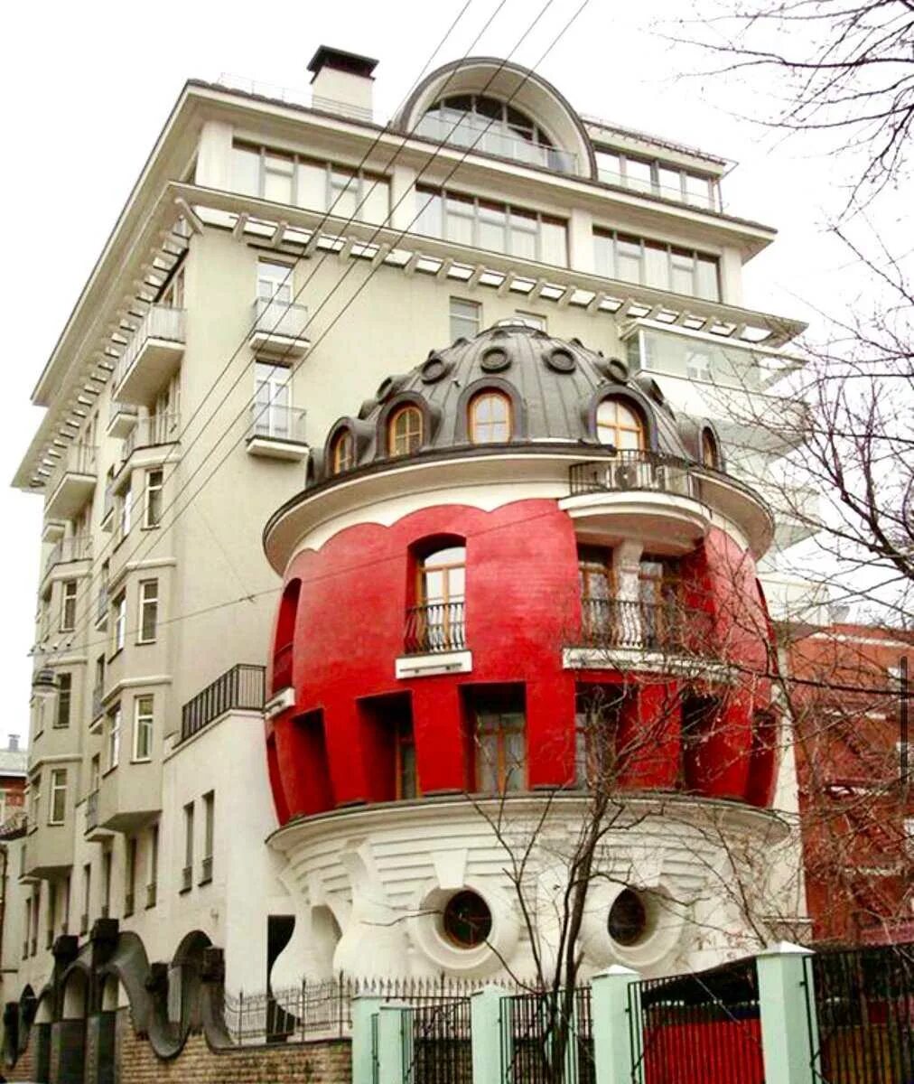 Дом яйцо фаберже москва. Дом-яйцо на улице машкова внутри. Дом фаберже в москве. Ул машкова дом яйцо. Дом архитектора в москве на чистых прудах.