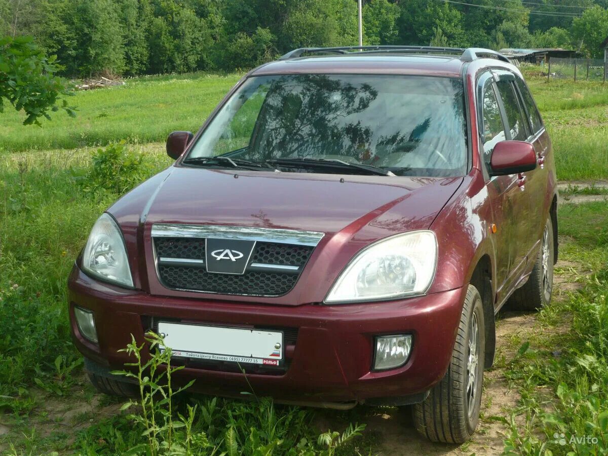 Купить б/у CHERY Tiggo (T11) I 1.6 MT (119 л.с.) бензин механика в Москве: пурпу