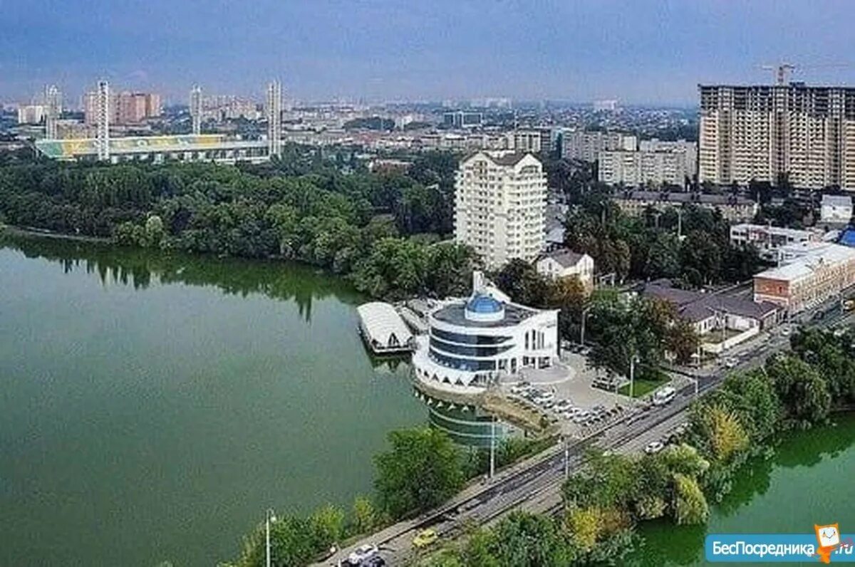 Газпромбанк краснодар дмитриевская дамба. Озеро карасун дмитриевская дамба. Дмитриевская дамба краснодар. Озеро карасун дмитриевская дамба. Ресторан ривьера краснодар дмитриевская.