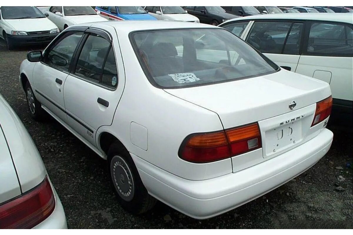 Ниссан санни фб 14. Nissan Sunny b14. Nissan Sunny fb14. Ниссан Санни 14 кузов. Ниссан Санни 1994.