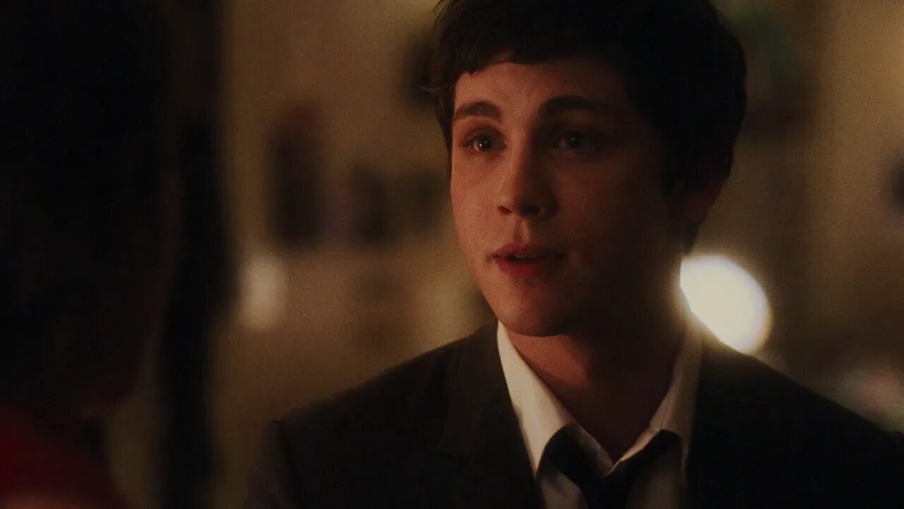 Чарли логан лерман. Чарли логан лерман. The perks of being a wallflower фильм. Логан лерман хорошо быть тихоней. Хорошо быть тихоней чарли.