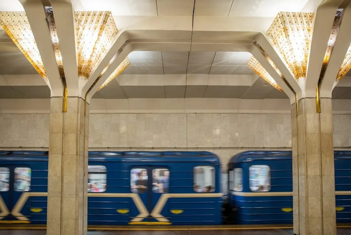 Метро в беларуси в каких. Минский метрополитен станция площадь победы. площадь победы (станция метро, минск). метро беларусь минск. необычные станции метро минска.