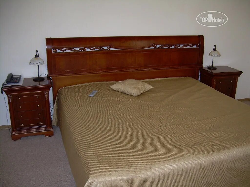 Рицца отель. Отель риц. Отель рица сухум. Отель рица сухум бронь. Рица отель стандарт сухум.