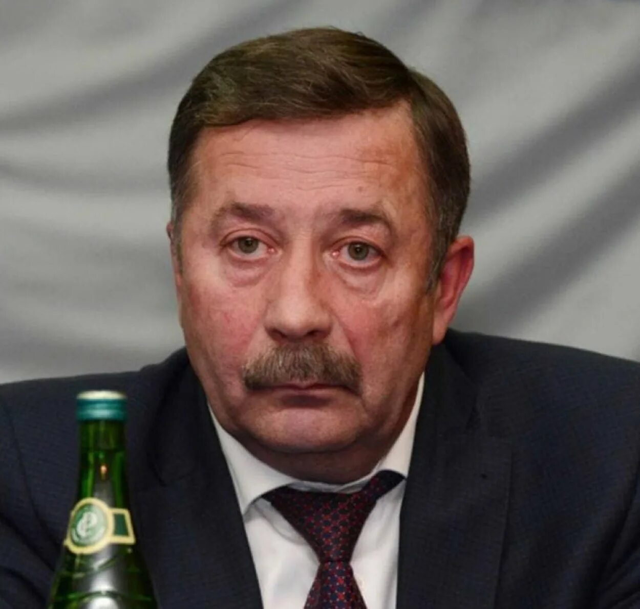 Родионов александр борисович фсб санкт-петербург. Начальник уфсб по санкт-петербургу. Начальник управления фсб по санкт-петербургу и ленинградской области. Начальник фсб по санкт-петербургу и ленинградской области подпись. Родионов александр борисович.