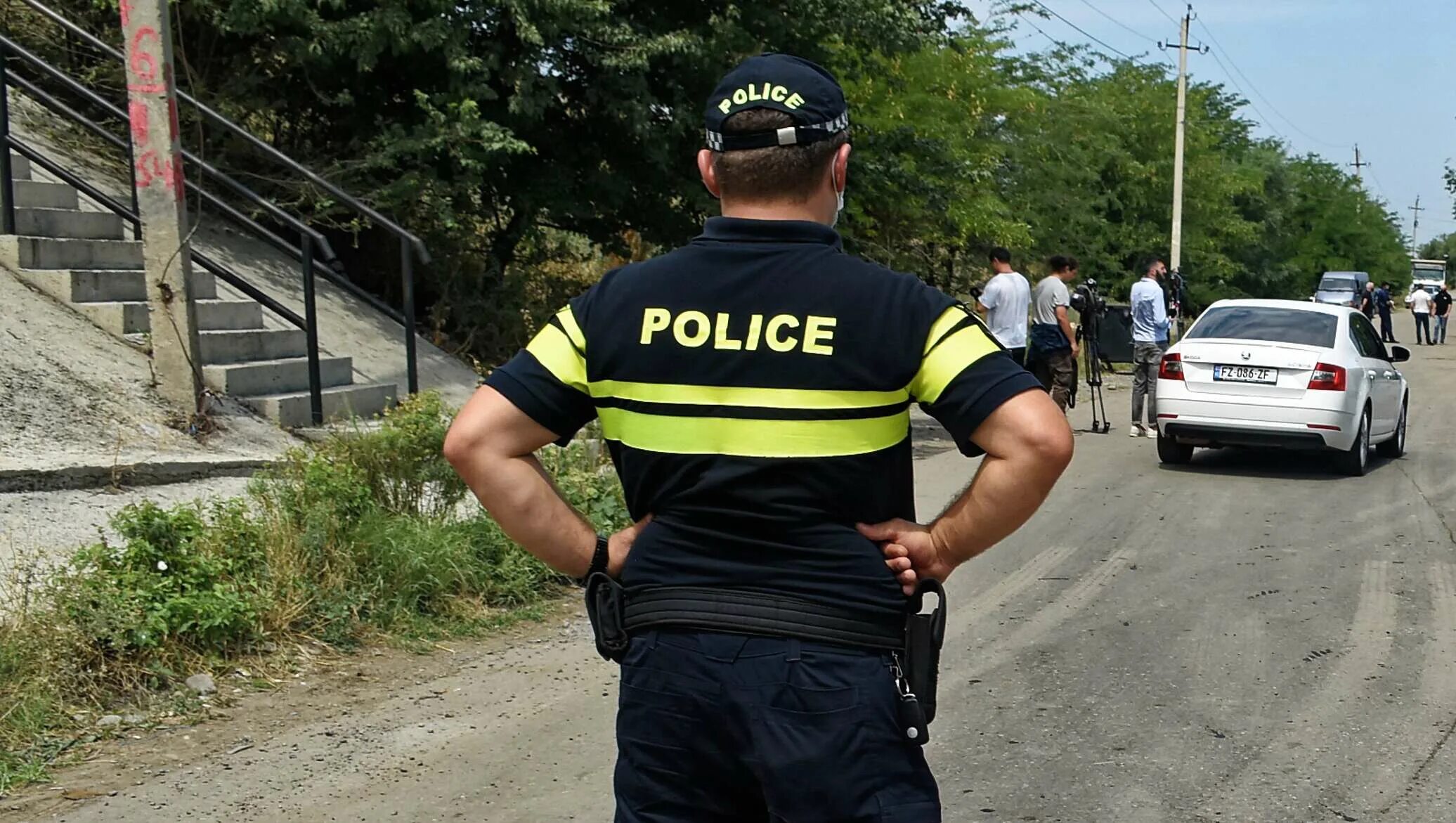 Опасно ли в грузии. Полиция Тбилиси. Полиция Тбилиси фото. Тбилисская полиция. Полиция Тбилиси патрулирует.