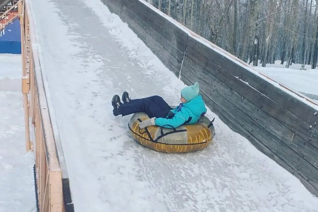 Горка в зенково прокопьевск. Прокопьевск кемеровская область. Горки в прокопьевске. Прокопьевск зимой 2022. Горка на драмтеатре.