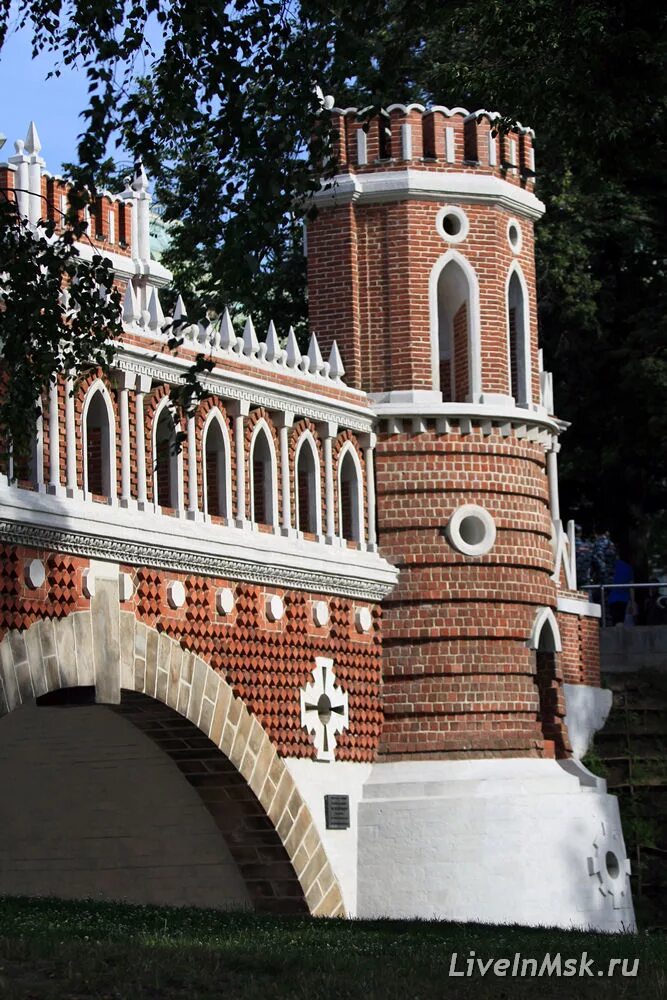 Парк Царицыно. Усадьба Царицыно. Царицыно (дворцово-парковый ансамбль). Усадьбы в парке Царицыно. Сайт усадьбы царицыно