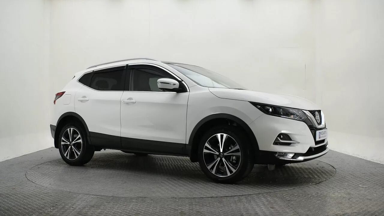 Nissan qashqai белая. Ниссан кашкай 2014 года белая. Nissan qashqai белая. Nissan qashqai белый перламутр. Nissan qashqai 2014 белый.