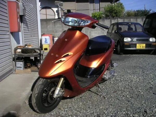 Honda dio 118 синяя. Honda dio 27 зеленая. Honda dio af 35 zx. Окрас скутера. Цвета мопеда.