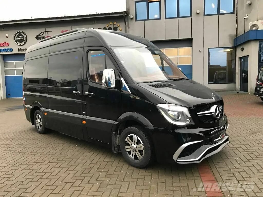 Купить мерседес спринтер новый. Mercedes Sprinter 316 CDI. Mercedes Benz Sprinter 2020 микроавтобус. Мерседес Спринтер 2019 пассажирский. Mercedes Sprinter 316 пассажирский.