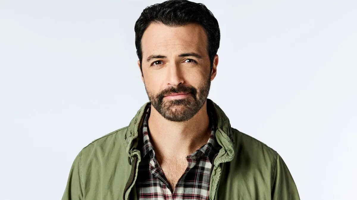 Reid scott. Рейд скотт актер. скот рид ведущий. scott reid (politician).