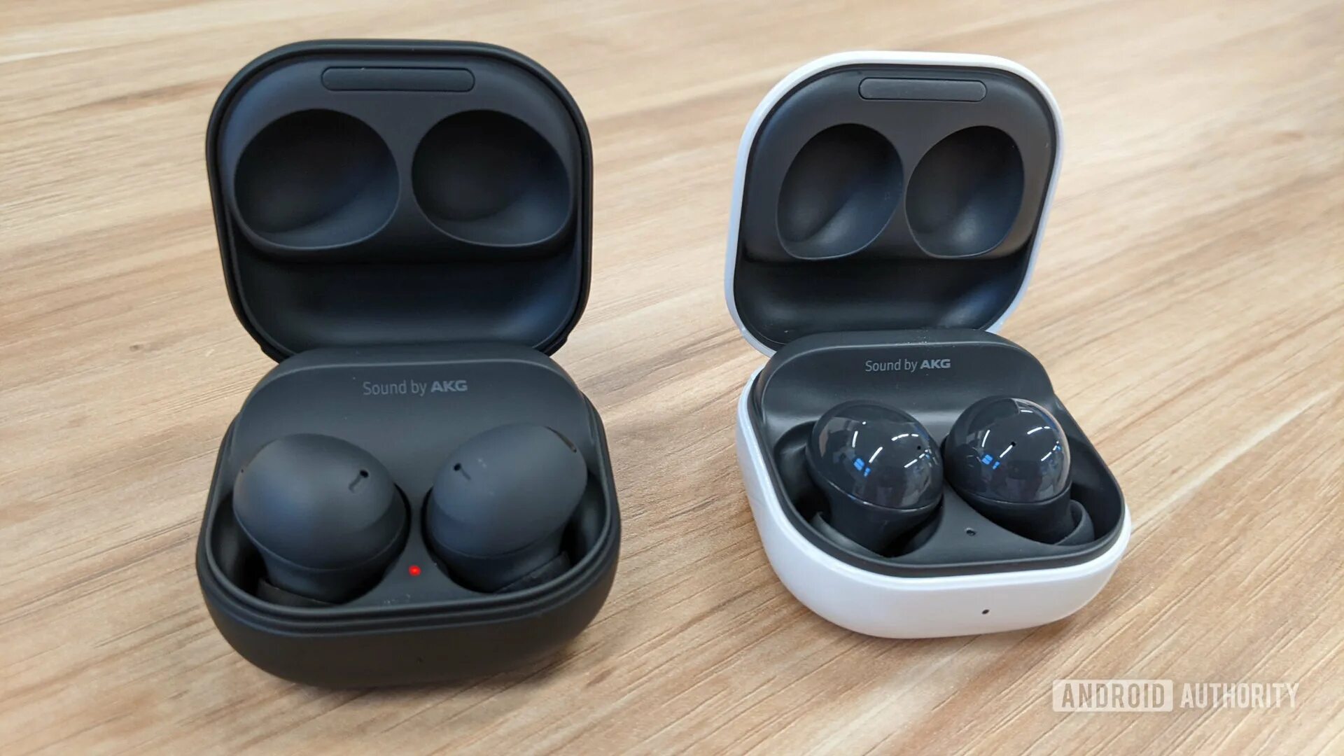 Samsung Galaxy Buds 2 Pro. True Wireless Samsung Galaxy Buds 2 Pro. Samsung Buds 2 Graphite. True Wireless Samsung Galaxy Buds 2 Pro Graphite (SM-r510). Сравнение samsung buds