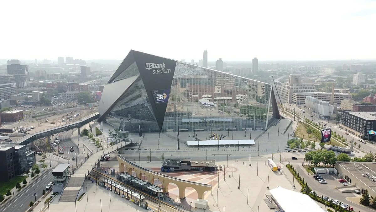 U s bank stadium миннеаполис. Bank stadium gallery. Us bank stadium. S. Мейтфлей стэдиум стадион сша.