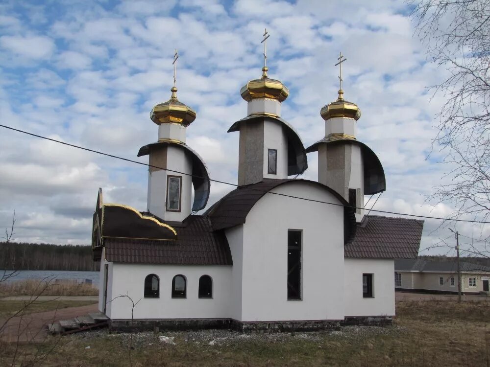Церковь лодейное поле. Церковь николая чудотворца лодейное поле. церковь николая чудотворца в лодейном поле, лодейное поле. лодейное поле церковь петра.