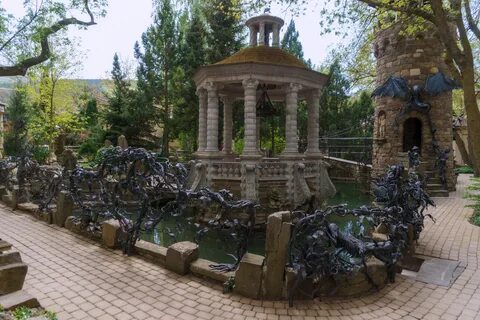 Кабардинка старый парк улица