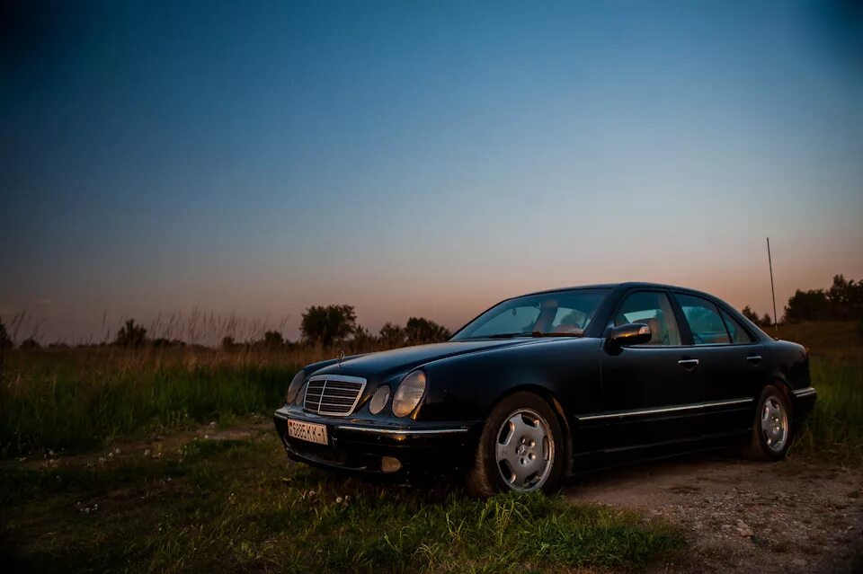 210 самых. W210 сток. mercedes benz w210 hd. w210 mercedes молдова. газ w210.