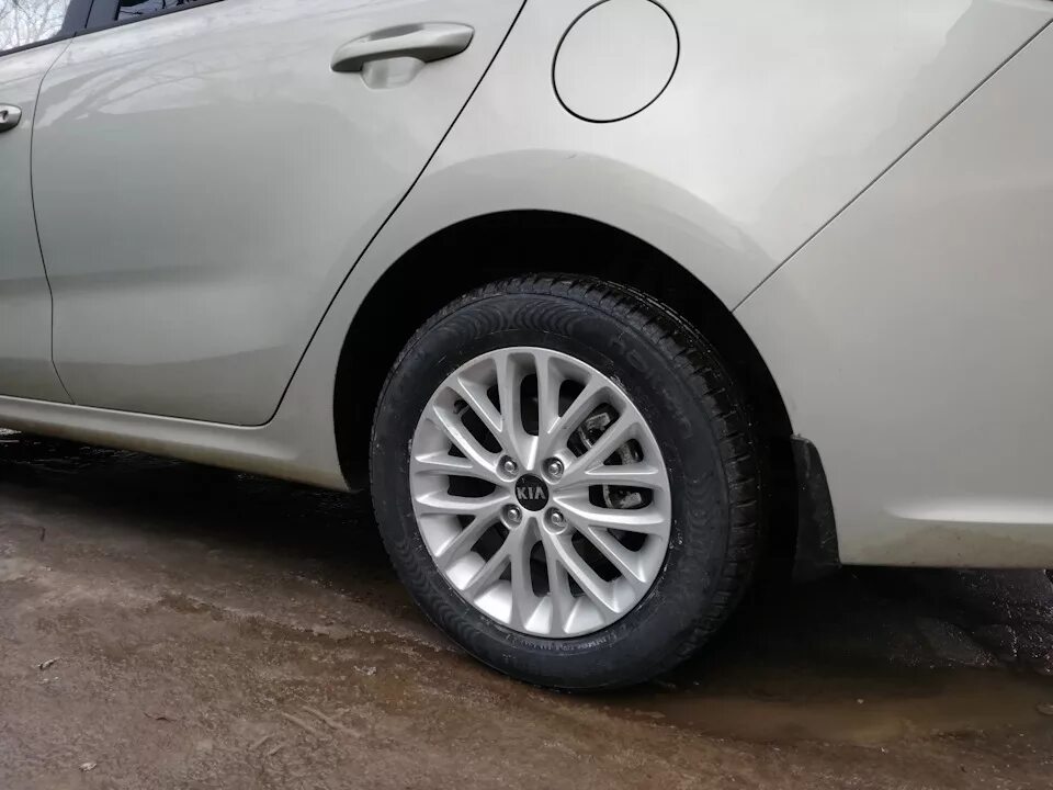 Киа Рио 185/65 r15. 195 65 R15 Kia Rio. 195/65 R15 на Киа Рио 4. Шины Киа Рио 4.