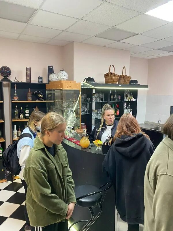 Московский технологический колледж питания плеханова. Мткп рэу им г. Родительское собрание в кгэу фото. Плеханова — в г. Московский колледж питания плеханова.