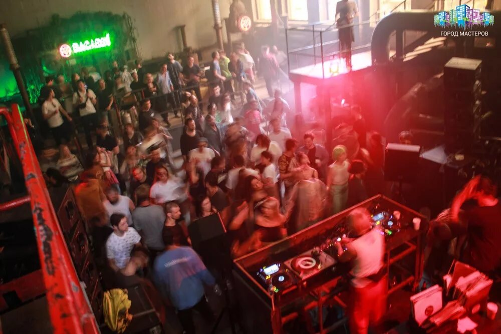 клуб мутабор фото внутри и снаружи. ночной клуб мутабор москва. клуб мутабор фото внутри и снаружи. ночной клуб arma 17 москва. клуб мутабор фото внутри и снаружи.