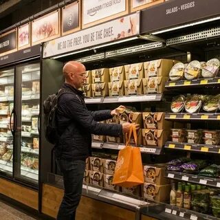 Amazon закрыл свои продуктовые магазины без кассиров