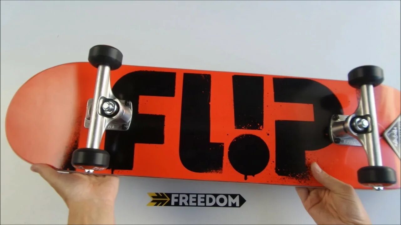 Скейтборд Flip Skateboards Team Odyssey depth 7.88.