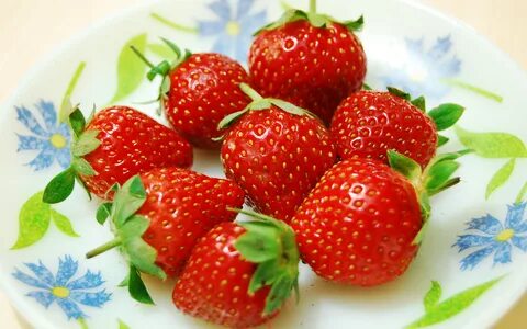 strawberries set-Picture:dcdbjajdfa.