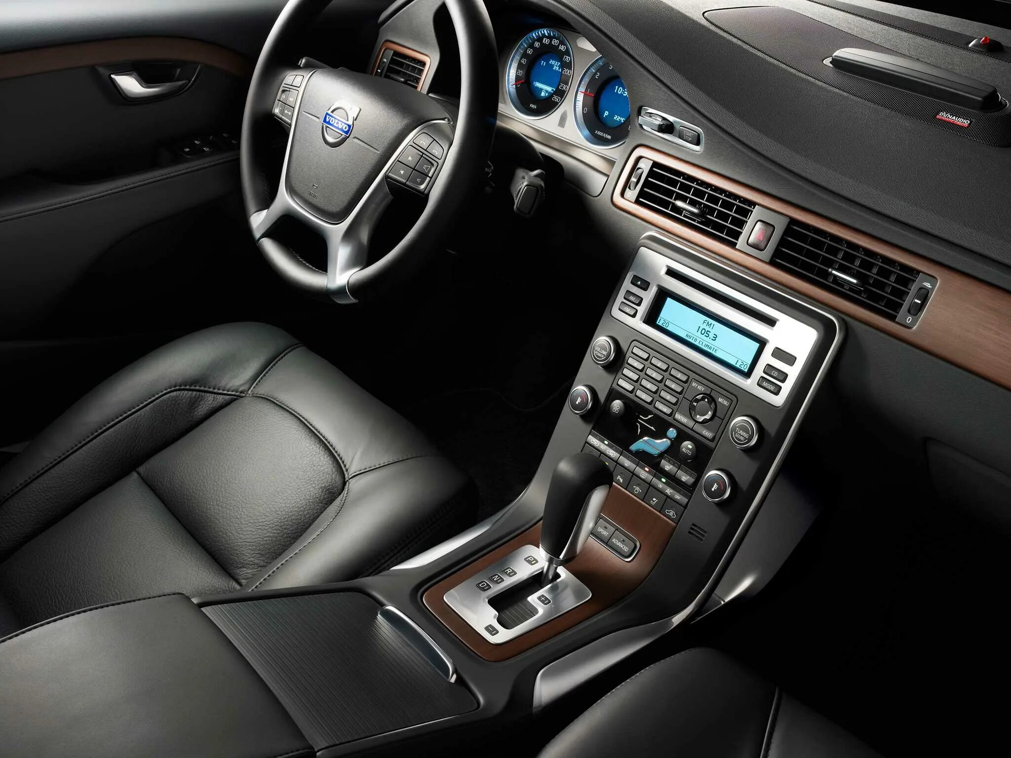 Volvo s80 2010. Вольво s80 комплектации. Volvo s80 2013 салон. Вольво s80 салон.