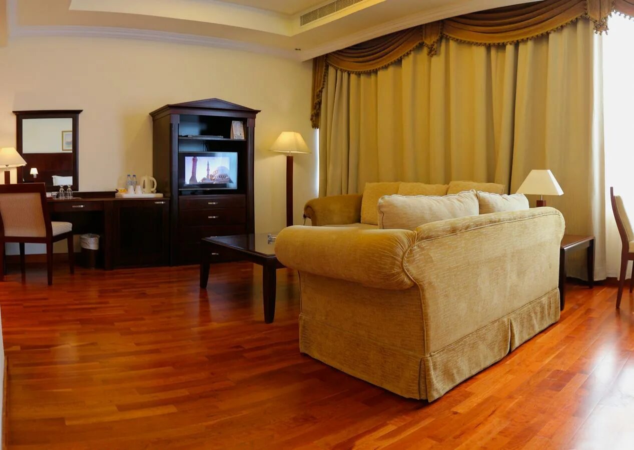 Шарджа премьер отель резорт 3. Sharjah premiere hotel resort 4 шарджа. Sharjah premiere hotel resort 3 шарджа. Sharjah premiere hotel отзывы. Sharjah premiere hotel отзывы.