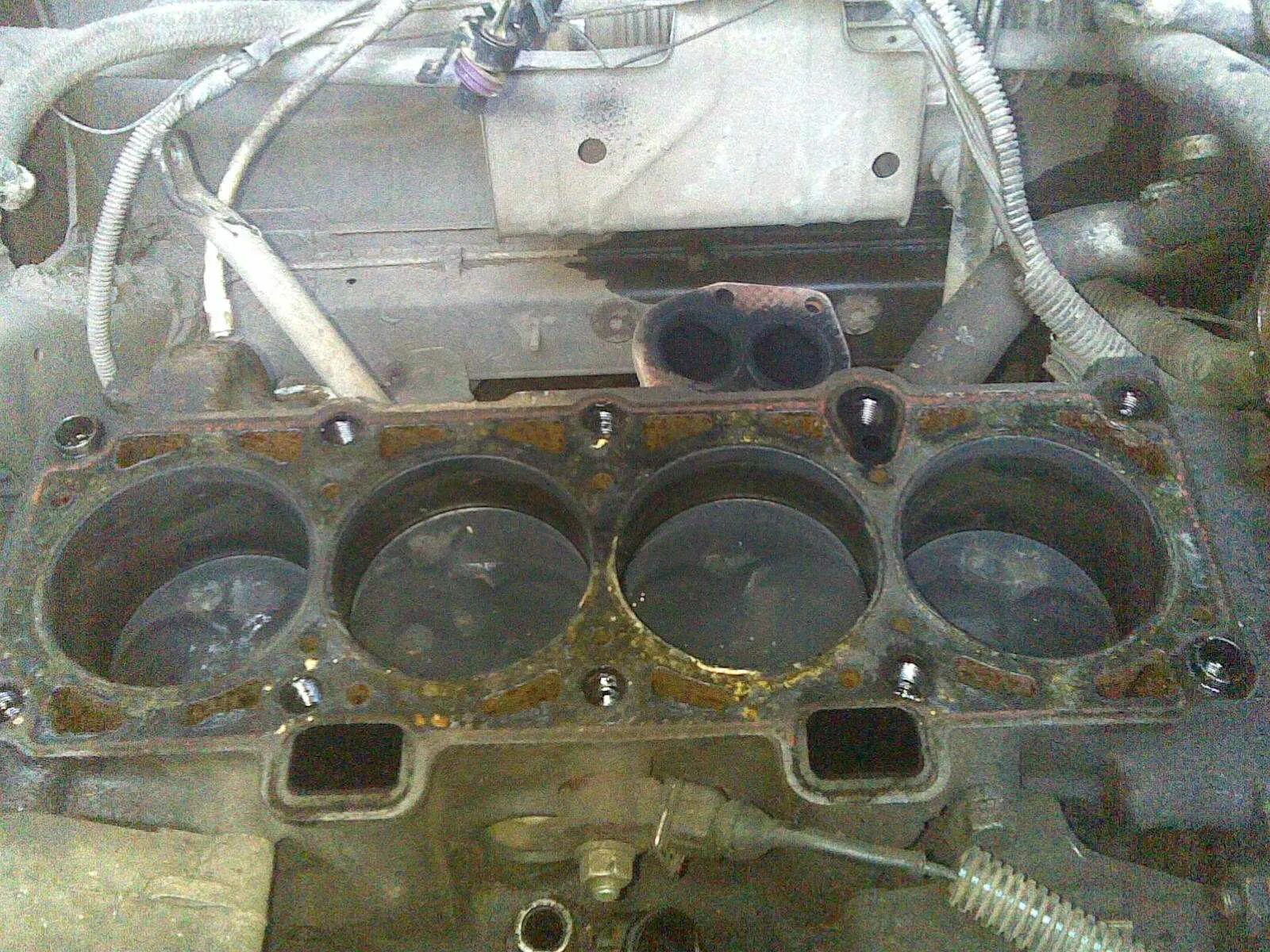 Не работает 3 цилиндра ваз 2110. Не работает 3 цилиндра ваз 2110. Модуль зажигания мотор 1. 5 8 клапанный. Колесный тормозной цилиндр ваз 2110.