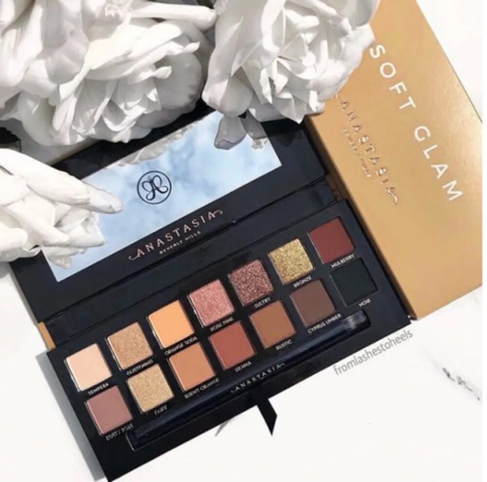 Anastasia Beverly Hills Soft Glam палетка теней. Палетка anastasia