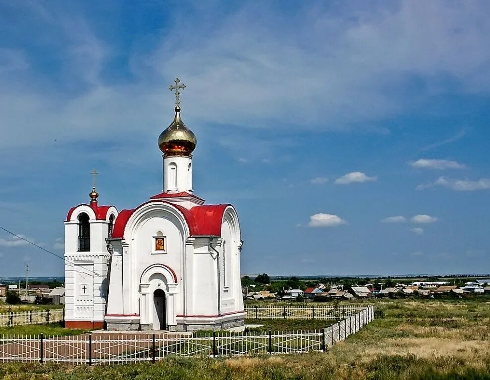 Сайты тоцкого района оренбургской области. Погромное Оренбургская область часовня. Храм с. Тоцкое-2. Погромное Тоцкий район.