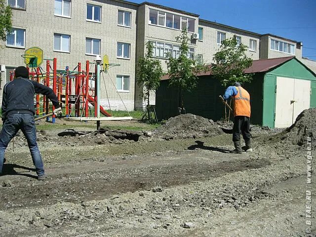 Стадион 8 микрорайон. 25 в гае. Новости 8 микрорайон. Новости 8 микрорайон. Новая школа+ноябрьск+8 микрорайон.