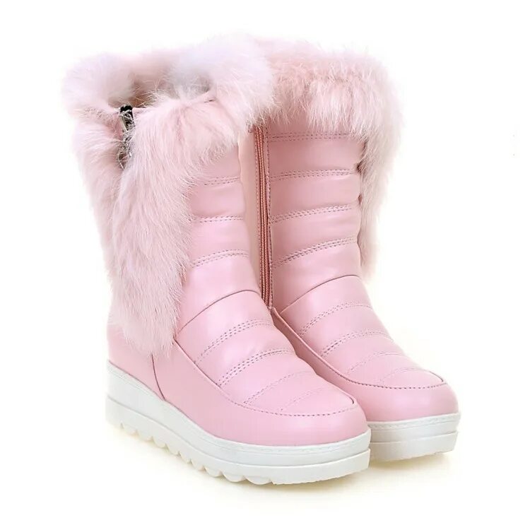 Розовые сапоги женские зимние. Розовые ботинки женские. Розовые зимние ботинки. Ботинки тимберленд женские розовые. Mbt ботинки розовые замша.