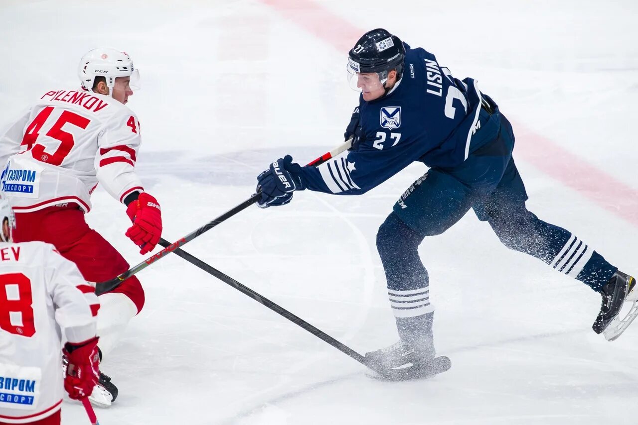 Тренер хк витязь. Адмирал витязь 18 октября. Михайлов кхл. Адмирал витязь. Витязь адмирал матч.