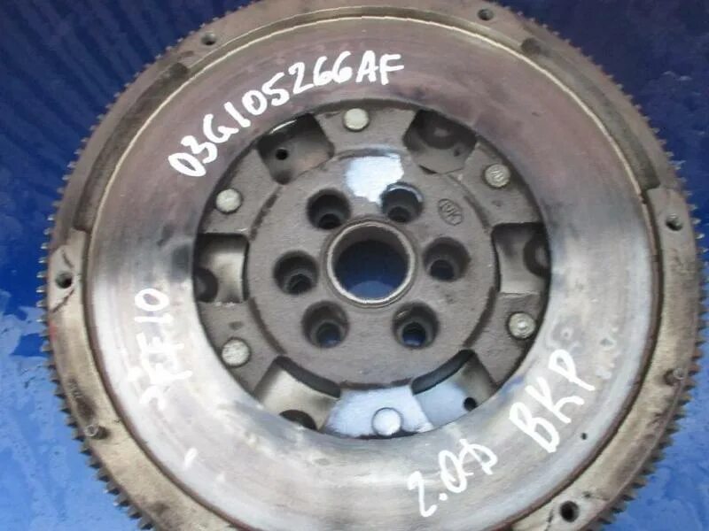 двухмассовый маховик пассат б6 2. сцепления пассат б6. 6. 6 алз 134774. 9 тди.